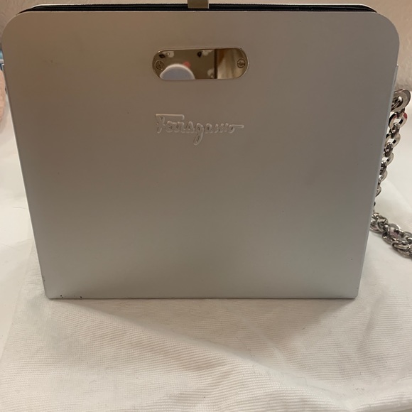 Salvatore Ferragamo Gancini Chain Shoulder Bag Sil - Picture 3 of 6